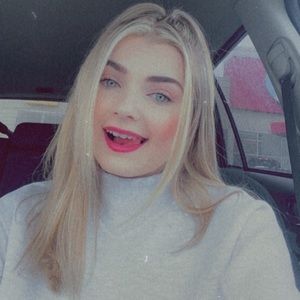 Meet your Posher, Petra